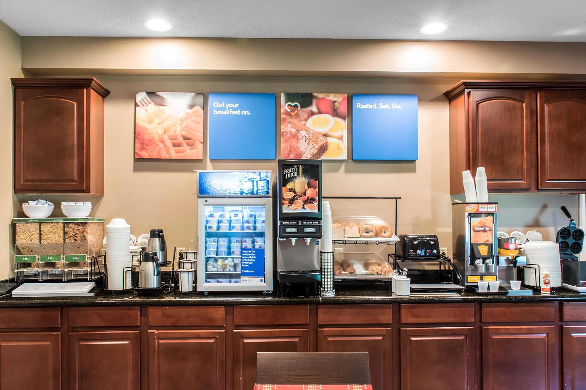 Comfort Inn Lancaster County Columbia Exterior foto